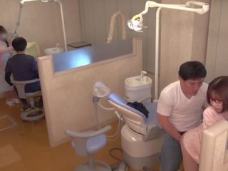 Jav 明星 eimi fukada 实 日本语 dentist 办公室 成人 视频