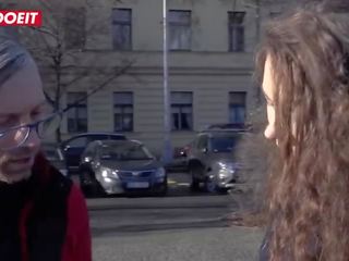 Letsdoeit - μεγάλος κώλος ρωσικό τουρίστας sofia κατσαρός παρασυρθεί και πατήσαμε
