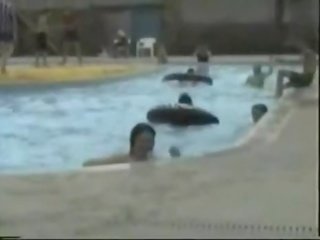 Piscina pezón slip