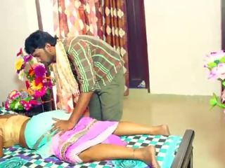 #Mallu Owner Romance With Masaz adolescent Madam Uvga Valiya Na Pakkara Latest Tamil Spicy Short vid (
