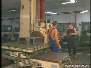 Renato Bellagio And Roberto Giorgio Group dirty video At The Machine Shop